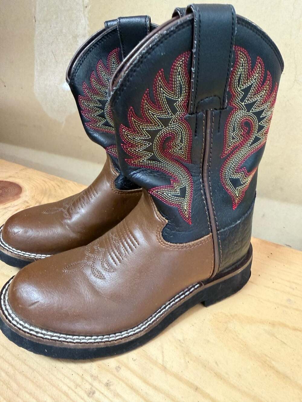 Justin Boots Children's Western Cowboy Boots Brown and Black Size 8.5 D